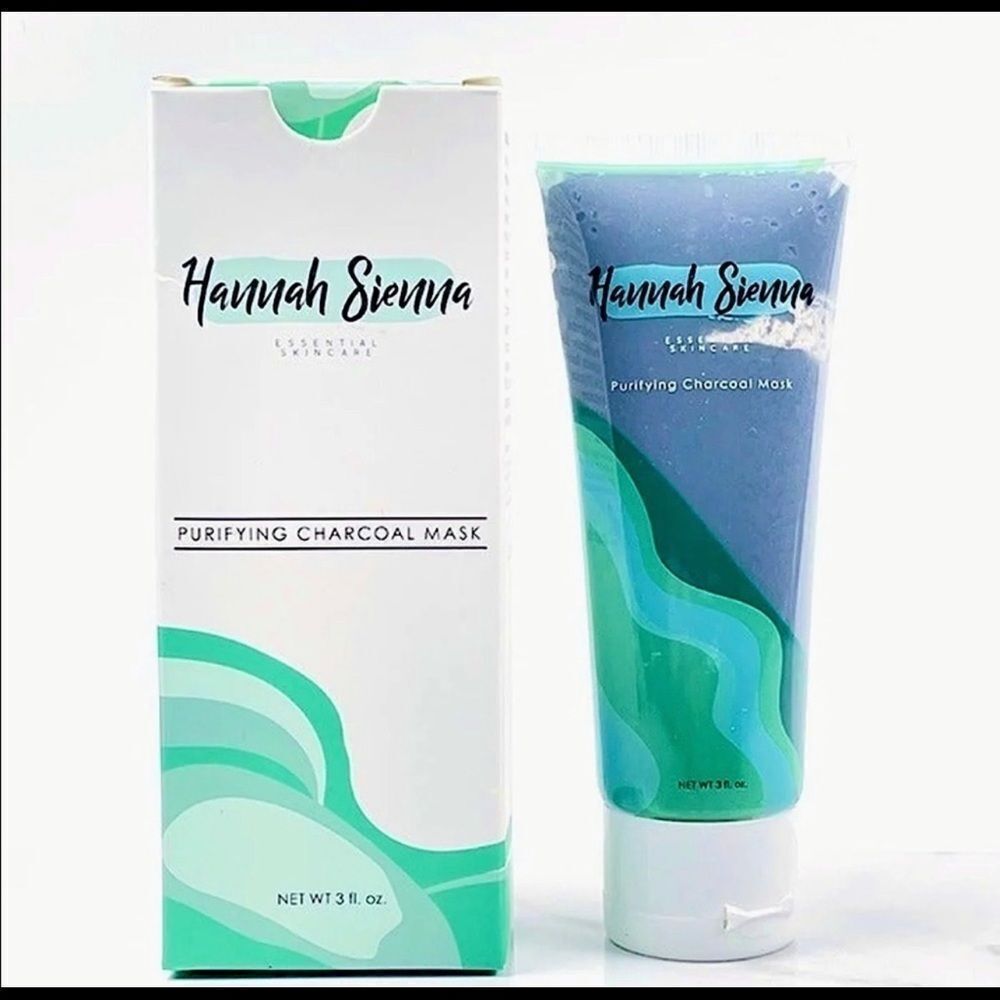 NEW IN BOX Hannah Sienna Charcoal Mask ▪︎3 oz